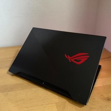 PC Gamer Asus ROG Zephyrus
